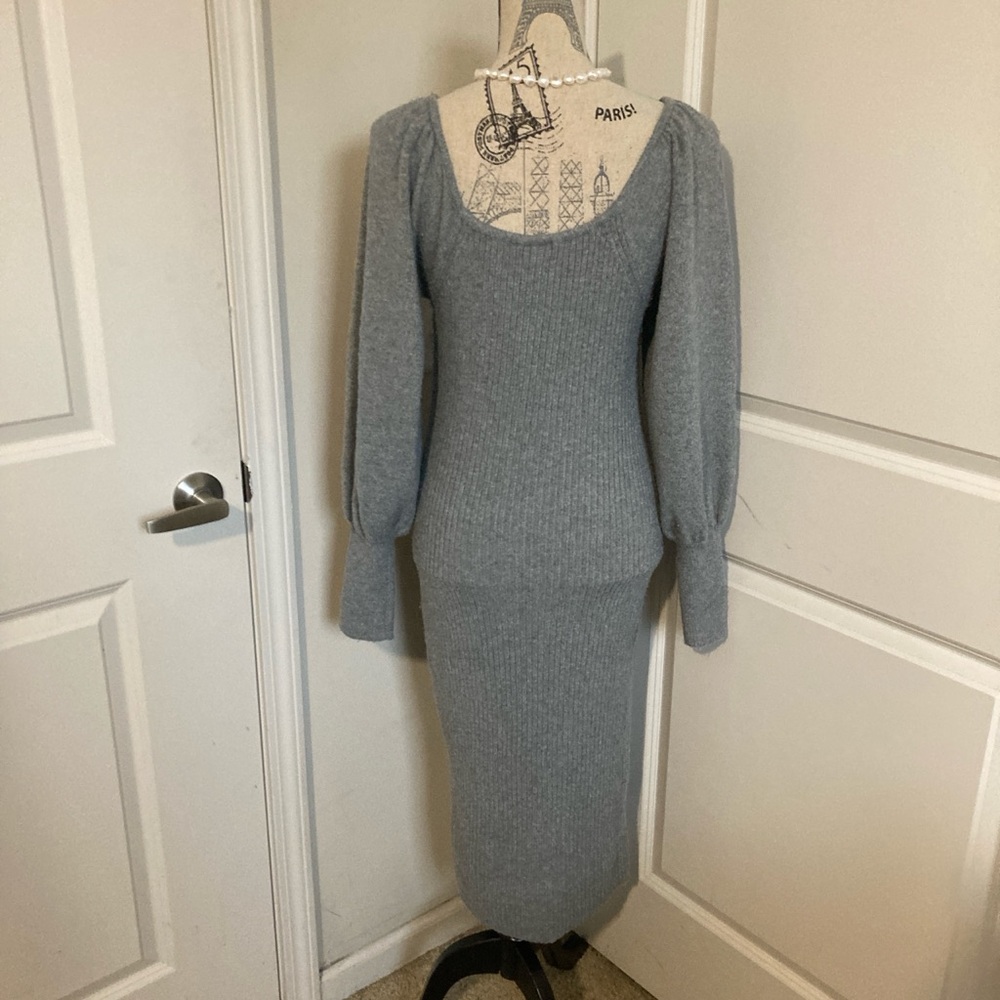 Scoop Women’s Gray Knit Long Puff Sleeve Maxi Dress - Picture 4 of 5